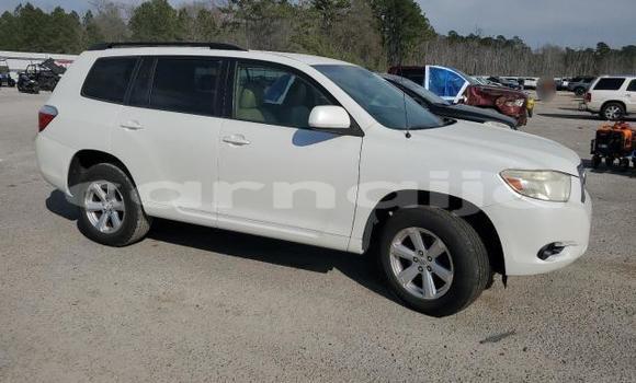Acheter Neuf Voiture Toyota Highlander Blanc à Lagos, État de Lagos Acheter Neuf Voiture Toyota Highlander Blanc à Lagos, État de Lagos