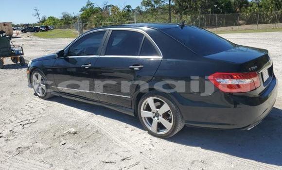Acheter Neuf Voiture Mercedes-Benz E–Class Noir à Lagos, État de Lagos Acheter Neuf Voiture Mercedes-Benz E–Class Noir à Lagos, État de Lagos