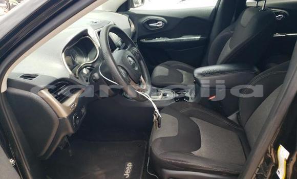 Acheter Neuf Voiture Jeep Cherokee Noir à Badagry, État de Lagos Acheter Neuf Voiture Jeep Cherokee Noir à Badagry, État de Lagos