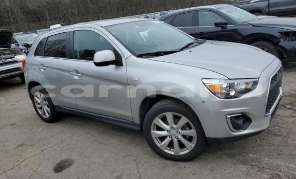 Acheter Neuf Voiture Mitsubishi Outlander Gris à Badagry, État de Lagos Acheter Neuf Voiture Mitsubishi Outlander Gris à Badagry, État de Lagos