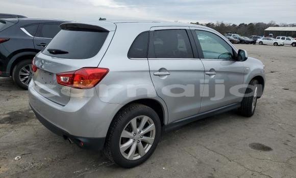 Acheter Neuf Voiture Mitsubishi Outlander Gris à Badagry, État de Lagos Acheter Neuf Voiture Mitsubishi Outlander Gris à Badagry, État de Lagos