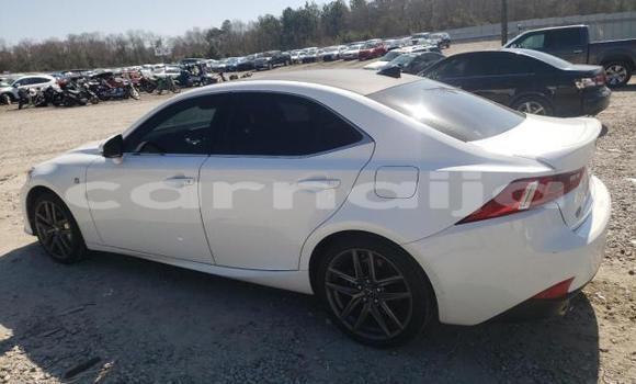Buy New Lexus IS White Car in Badagry in Lagos State Buy New Lexus IS White Car in Badagry in Lagos State