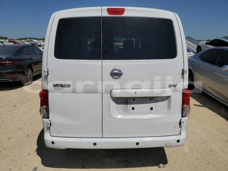 Big with watermark nissan nv200 lagos state badagry 45905