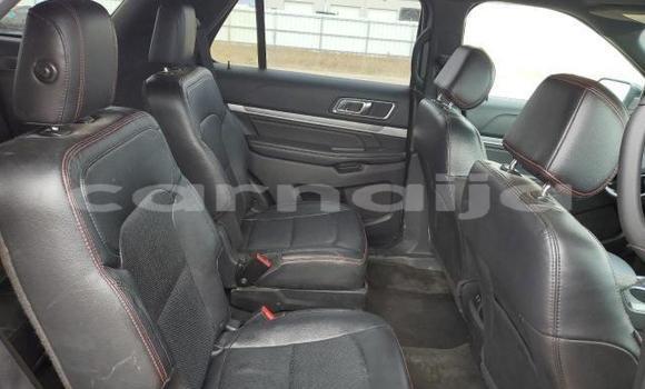 Acheter Neuf Voiture Ford Explorer Rouge à Badagry, État de Lagos Acheter Neuf Voiture Ford Explorer Rouge à Badagry, État de Lagos