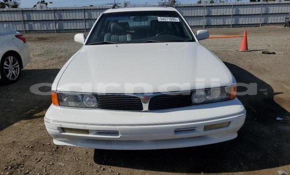 Buy New Mitsubishi Diamante White Car in Badagry in Lagos State