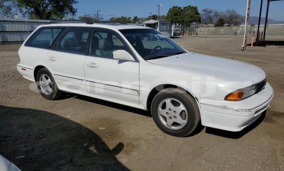 Acheter Neuf Voiture Mitsubishi Diamante Blanc à Badagry, État de Lagos Acheter Neuf Voiture Mitsubishi Diamante Blanc à Badagry, État de Lagos