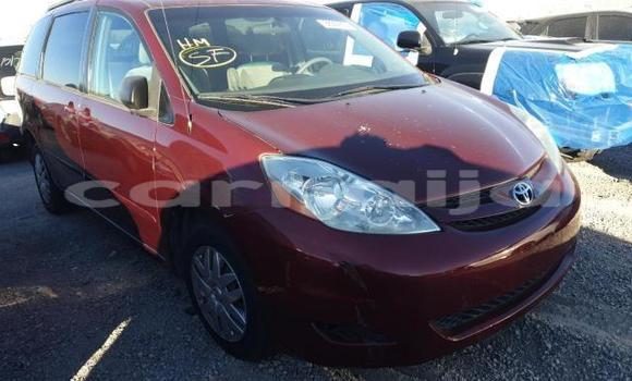 Acheter Neuf Voiture Toyota Sienna Rouge à Badagry, État de Lagos Acheter Neuf Voiture Toyota Sienna Rouge à Badagry, État de Lagos