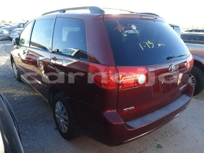 Big with watermark toyota sienna lagos state badagry 45979