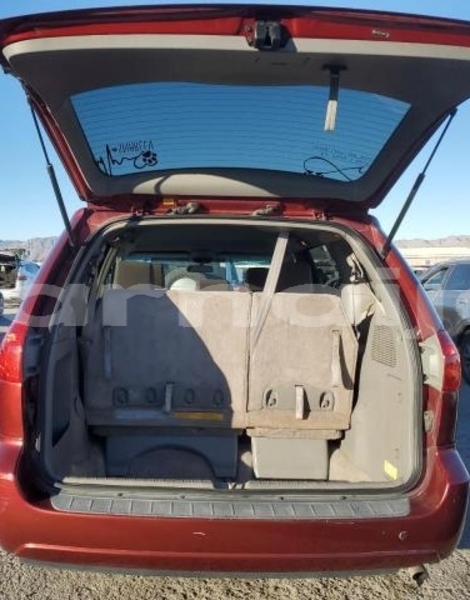 Big with watermark toyota sienna lagos state badagry 45979