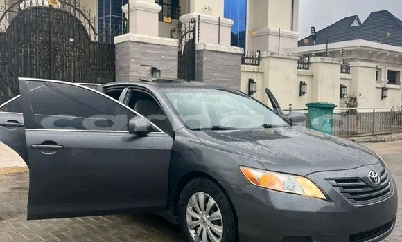 Buy Used Toyota Camry Black Car in Abakaliki in Ebonyi State Buy Used Toyota Camry Black Car in Abakaliki in Ebonyi State