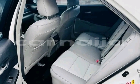 Buy Used Toyota Camry White Car in Abuja in Lagos State
