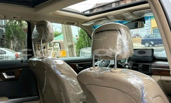 Buy Used Mercedes-Benz C250 coupe White Car in Abuja in Lagos State