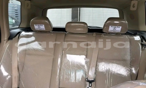 Acheter Occasion Voiture Mercedes-Benz C250 coupe Blanc à Abuja, État de Lagos Acheter Occasion Voiture Mercedes-Benz C250 coupe Blanc à Abuja, État de Lagos