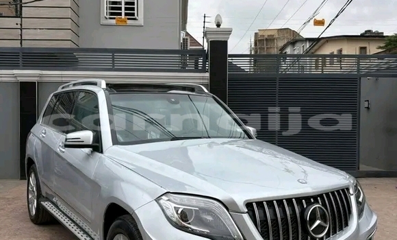 Acheter Occasion Voiture Mercedes-Benz C250 coupe Blanc à Abuja, État de Lagos Acheter Occasion Voiture Mercedes-Benz C250 coupe Blanc à Abuja, État de Lagos