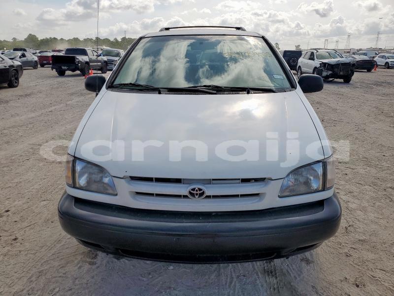 Big with watermark toyota sienna lagos state badagry 46131