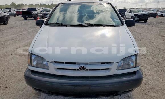 Buy New Toyota Sienna White Car in Badagry in Lagos State