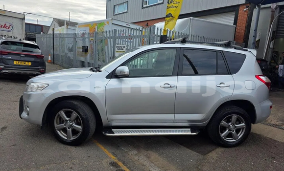 Buy Used Toyota RAV4 Silver Car in Abaji in Federal Capital Territory Buy Used Toyota RAV4 Silver Car in Abaji in Federal Capital Territory
