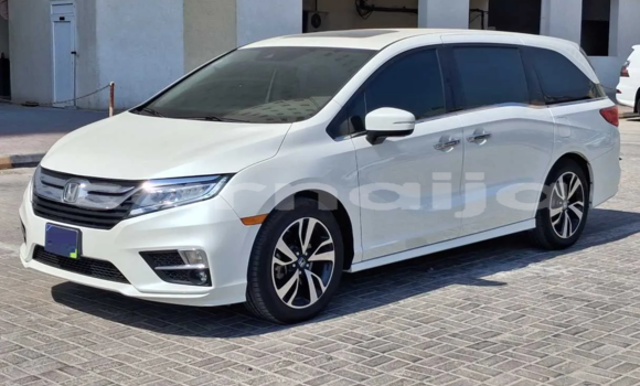 Buy Used Honda Odyssey White Car in Lagos in Lagos State