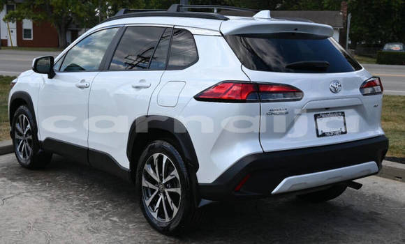 Buy Used Toyota Corolla Cross White Car in Abuja in Lagos State Buy Used Toyota Corolla Cross White Car in Abuja in Lagos State