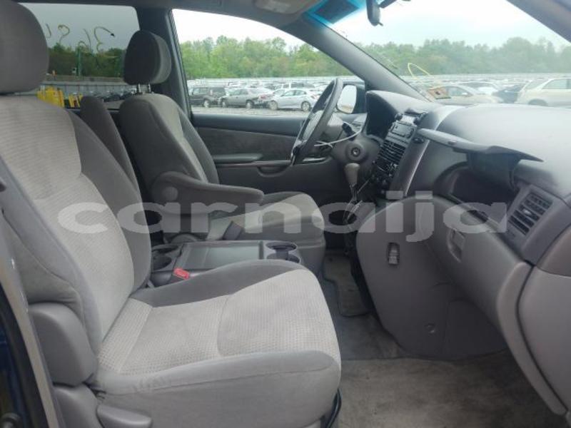Big with watermark toyota sienna lagos state lagos 46518