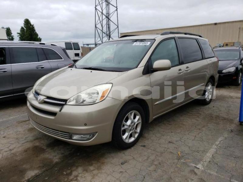 Big with watermark toyota sienna lagos state lagos 46521