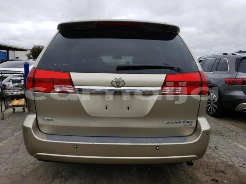 Big with watermark toyota sienna lagos state lagos 46521
