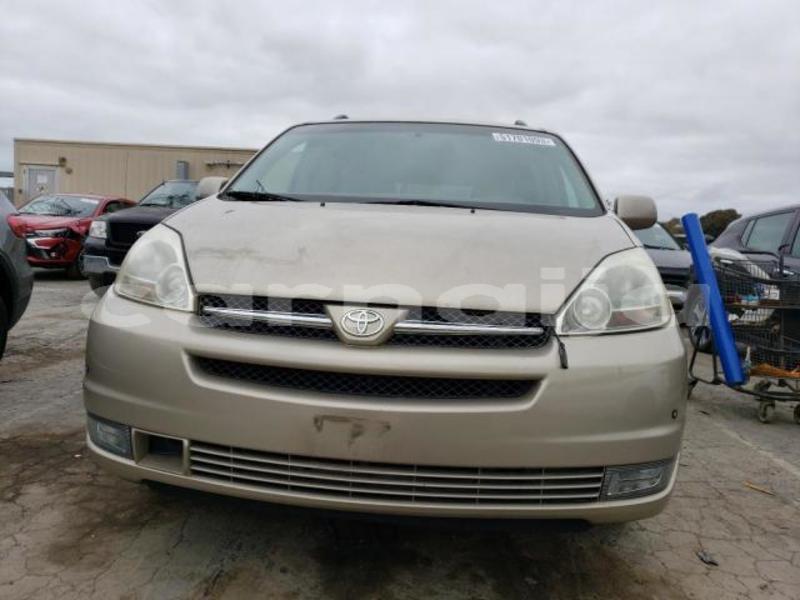 Big with watermark toyota sienna lagos state lagos 46525