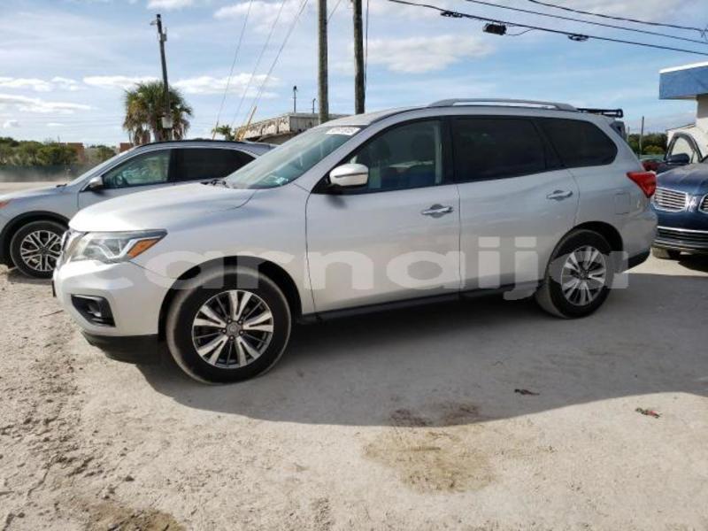 Big with watermark nissan pathfinder lagos state lagos 46555