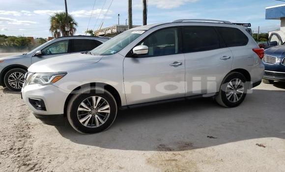 Buy New Nissan Pathfinder White Car in Lagos in Lagos State Buy New Nissan Pathfinder White Car in Lagos in Lagos State