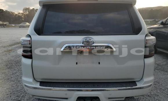 Acheter Neuf Voiture Toyota 4Runner Blanc à Badagry, État de Lagos Acheter Neuf Voiture Toyota 4Runner Blanc à Badagry, État de Lagos
