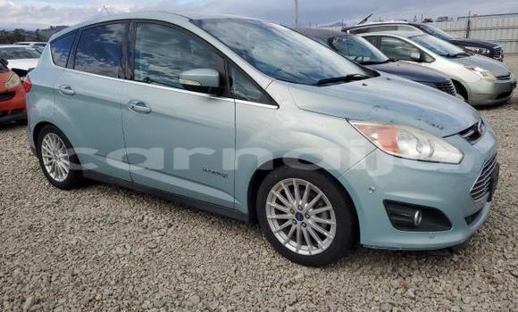 Acheter Occasion Voiture Ford C-MAX Vert à Lagos, État de Lagos Acheter Occasion Voiture Ford C-MAX Vert à Lagos, État de Lagos