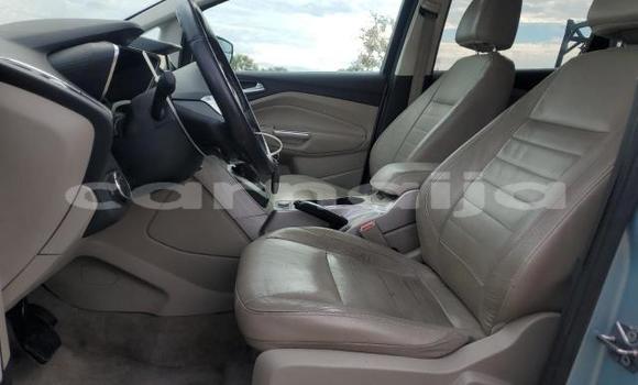 Acheter Occasion Voiture Ford C-MAX Vert à Lagos, État de Lagos Acheter Occasion Voiture Ford C-MAX Vert à Lagos, État de Lagos