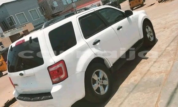Acheter Occasion Voiture Ford Escape Blanc à Abuja, État de Lagos Acheter Occasion Voiture Ford Escape Blanc à Abuja, État de Lagos