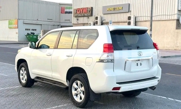 Acheter Occasion Voiture Toyota Prado Blanc à Abuja, État de Lagos Acheter Occasion Voiture Toyota Prado Blanc à Abuja, État de Lagos