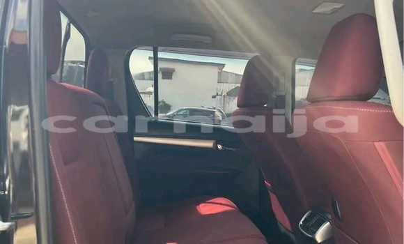 Acheter Occasion Voiture Toyota Hilux Noir à Ogoja, État de Cross River Acheter Occasion Voiture Toyota Hilux Noir à Ogoja, État de Cross River