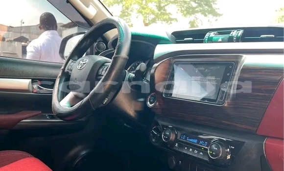 Acheter Occasion Voiture Toyota Hilux Noir à Ogoja, État de Cross River Acheter Occasion Voiture Toyota Hilux Noir à Ogoja, État de Cross River