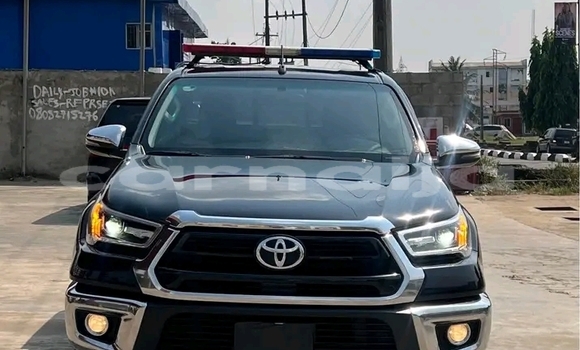 Acheter Occasion Voiture Toyota Hilux Noir à Ogoja, État de Cross River Acheter Occasion Voiture Toyota Hilux Noir à Ogoja, État de Cross River