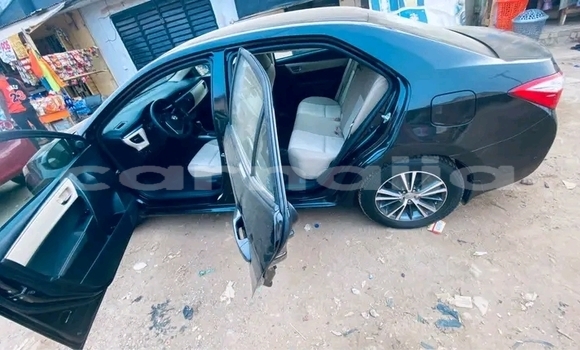 Acheter Occasion Voiture Toyota Corolla Noir à Abuja, État de Lagos Acheter Occasion Voiture Toyota Corolla Noir à Abuja, État de Lagos