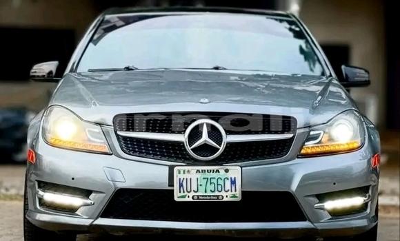Acheter Occasion Voiture Mercedes-Benz C–Class Autre à Abuja, État de Lagos Acheter Occasion Voiture Mercedes-Benz C–Class Autre à Abuja, État de Lagos