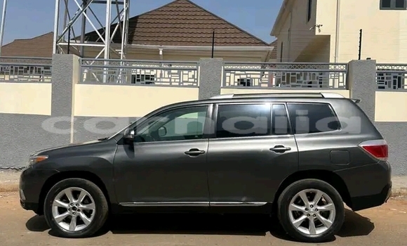 Acheter Occasion Voiture Toyota Highlander Autre à Une chauve–souris, État d'Akwa Ibom Acheter Occasion Voiture Toyota Highlander Autre à Une chauve–souris, État d'Akwa Ibom