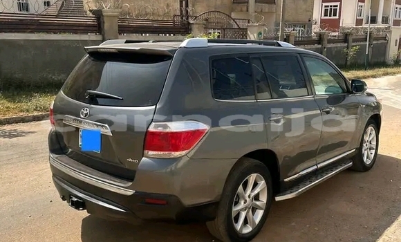 Acheter Occasion Voiture Toyota Highlander Autre à Une chauve–souris, État d'Akwa Ibom Acheter Occasion Voiture Toyota Highlander Autre à Une chauve–souris, État d'Akwa Ibom