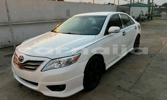 Buy Used Toyota Altis White Car in Abuja in Lagos State Buy Used Toyota Altis White Car in Abuja in Lagos State