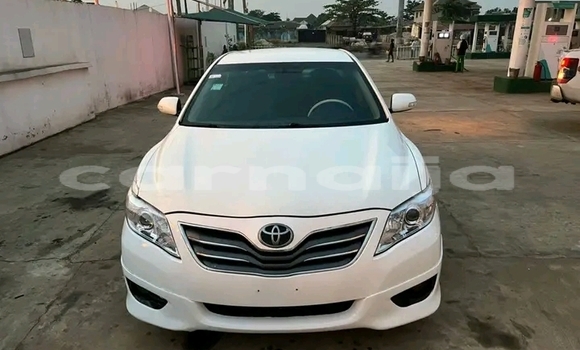 Buy Used Toyota Altis White Car in Abuja in Lagos State Buy Used Toyota Altis White Car in Abuja in Lagos State