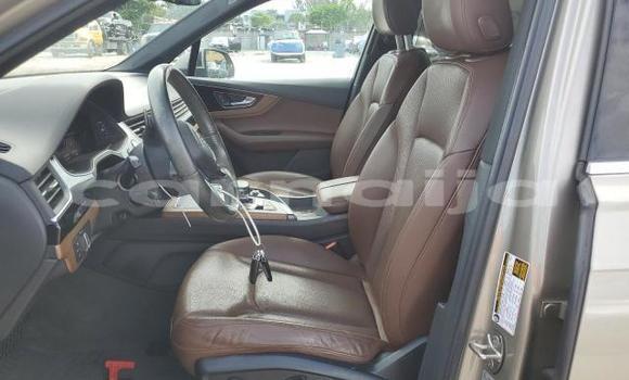 Buy Used Audi Q7 Beige Car in Badagry in Lagos State Buy Used Audi Q7 Beige Car in Badagry in Lagos State