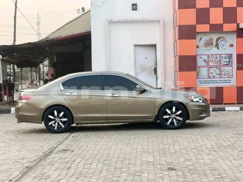 Big with watermark honda elysion lagos state abuja 46739