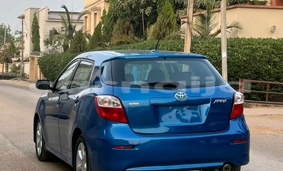 Buy Used Toyota Matrix Blue Car in Abuja in Lagos State Buy Used Toyota Matrix Blue Car in Abuja in Lagos State