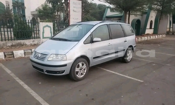 Buy Used Volkswagen Sharan White Car in Abuja in Lagos State Buy Used Volkswagen Sharan White Car in Abuja in Lagos State