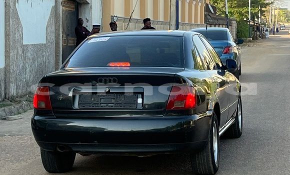 Acheter Occasion Voiture Audi A4 Noir à Lagos, État de Lagos Acheter Occasion Voiture Audi A4 Noir à Lagos, État de Lagos