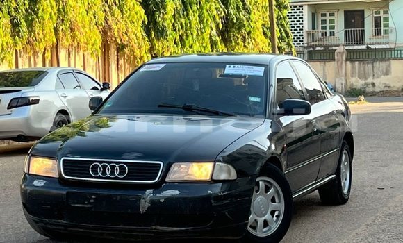 Acheter Occasion Voiture Audi A4 Noir à Lagos, État de Lagos Acheter Occasion Voiture Audi A4 Noir à Lagos, État de Lagos