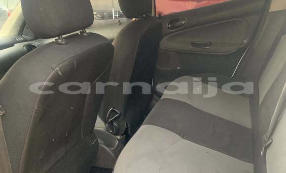 Acheter Occasion Voiture Peugeot 206 Blanc à Lagos, État de Lagos Acheter Occasion Voiture Peugeot 206 Blanc à Lagos, État de Lagos